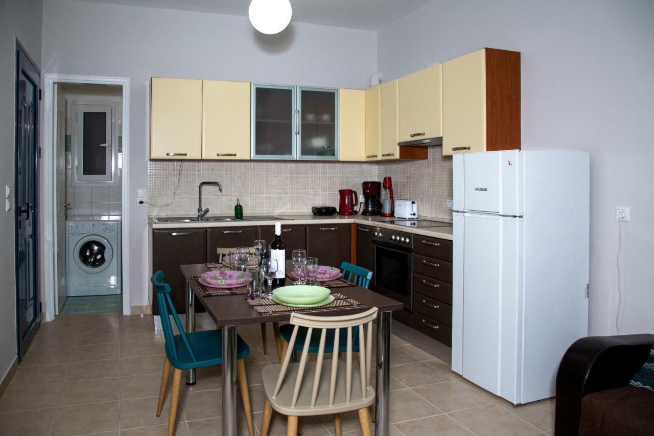 Antigone Apartments Argostoli Exterior photo
